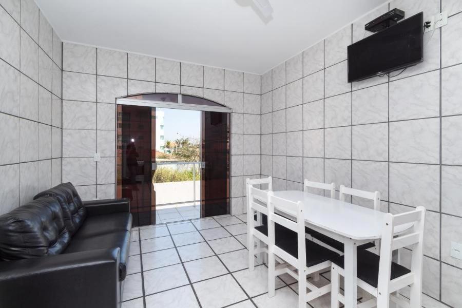 Residencial Ipê Amarelo Apartamento Bombinhas Exterior foto